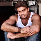 Khaled selim sur yala.fm
